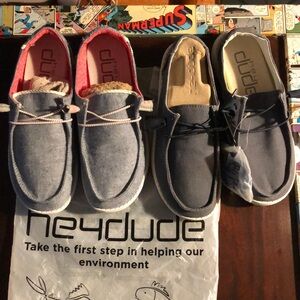 🔥NWT 2 pair of Wendy Hey Dudes!
